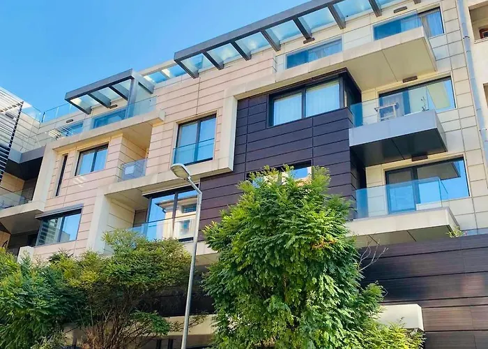 Freesia Apartment With Underground Parking