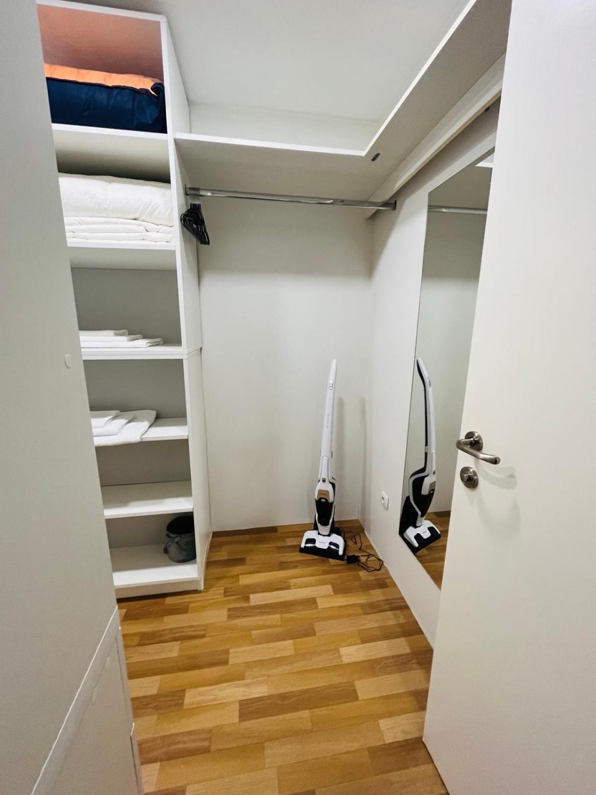 Appartement Freesia With Underground Parking Sofia